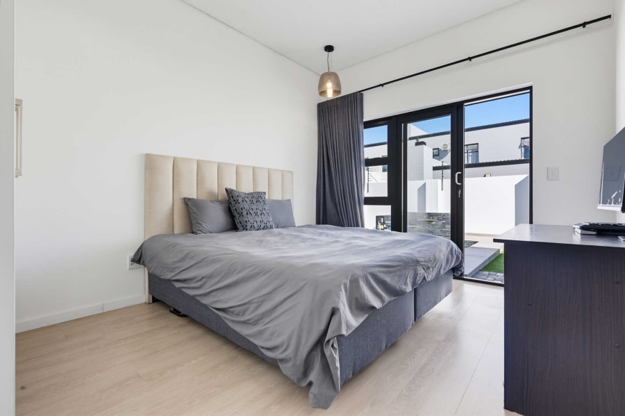 4 Bedroom Property for Sale in Sandown Western Cape